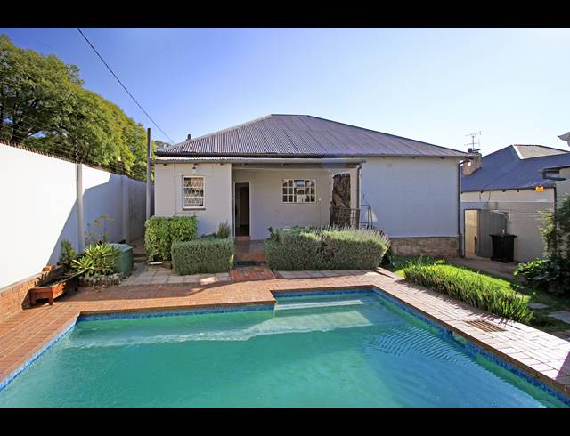 3 BEDROOM HOUSE FOR SALE IN KENSINGTON